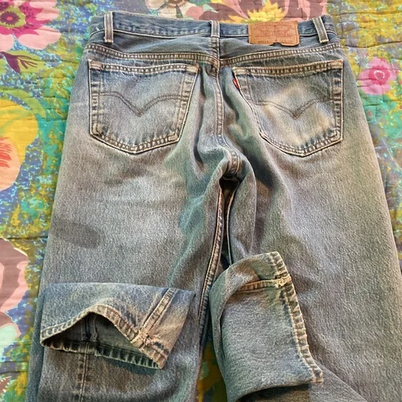True Vintage Levi’s 501 - Picture 16 of 17